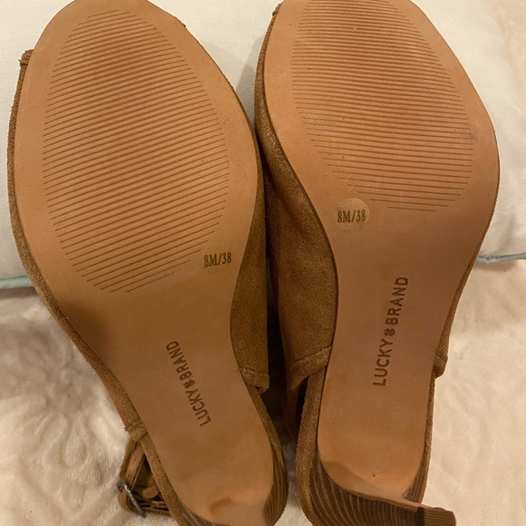 Lucky Brand NWT/NIB Women’s “Sezzah” Suede Booties 8 - Picture 8 of 12